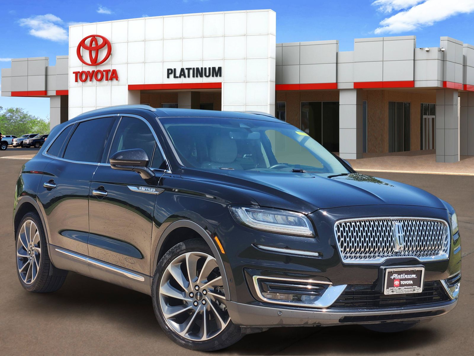 2020 Lincoln Nautilus Reserve FWD