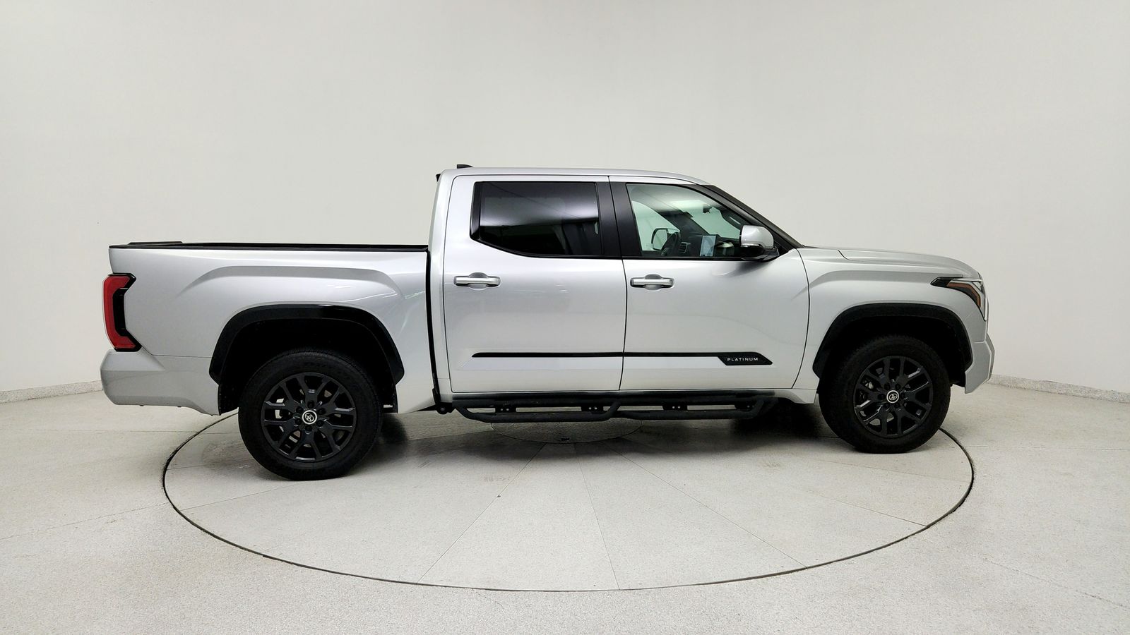 Used 2024 Silver Toyota Platinum image 8