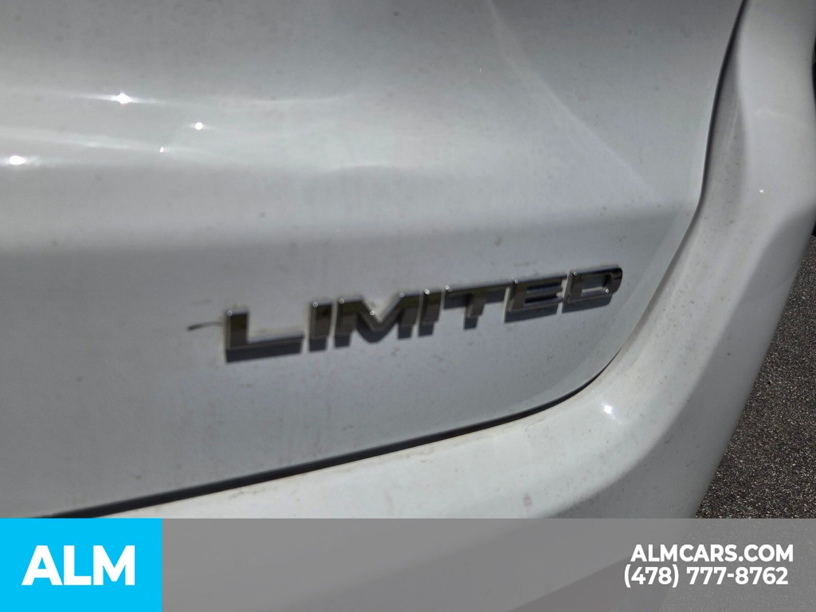 Used 2025 Bright White Clearcoat Jeep Limited image 25