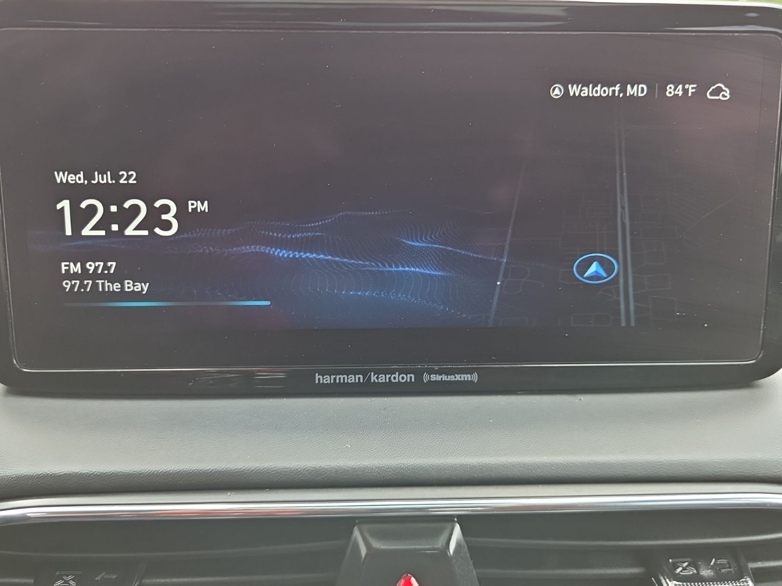 Used 2023 Black Hyundai SEL Premium image 5