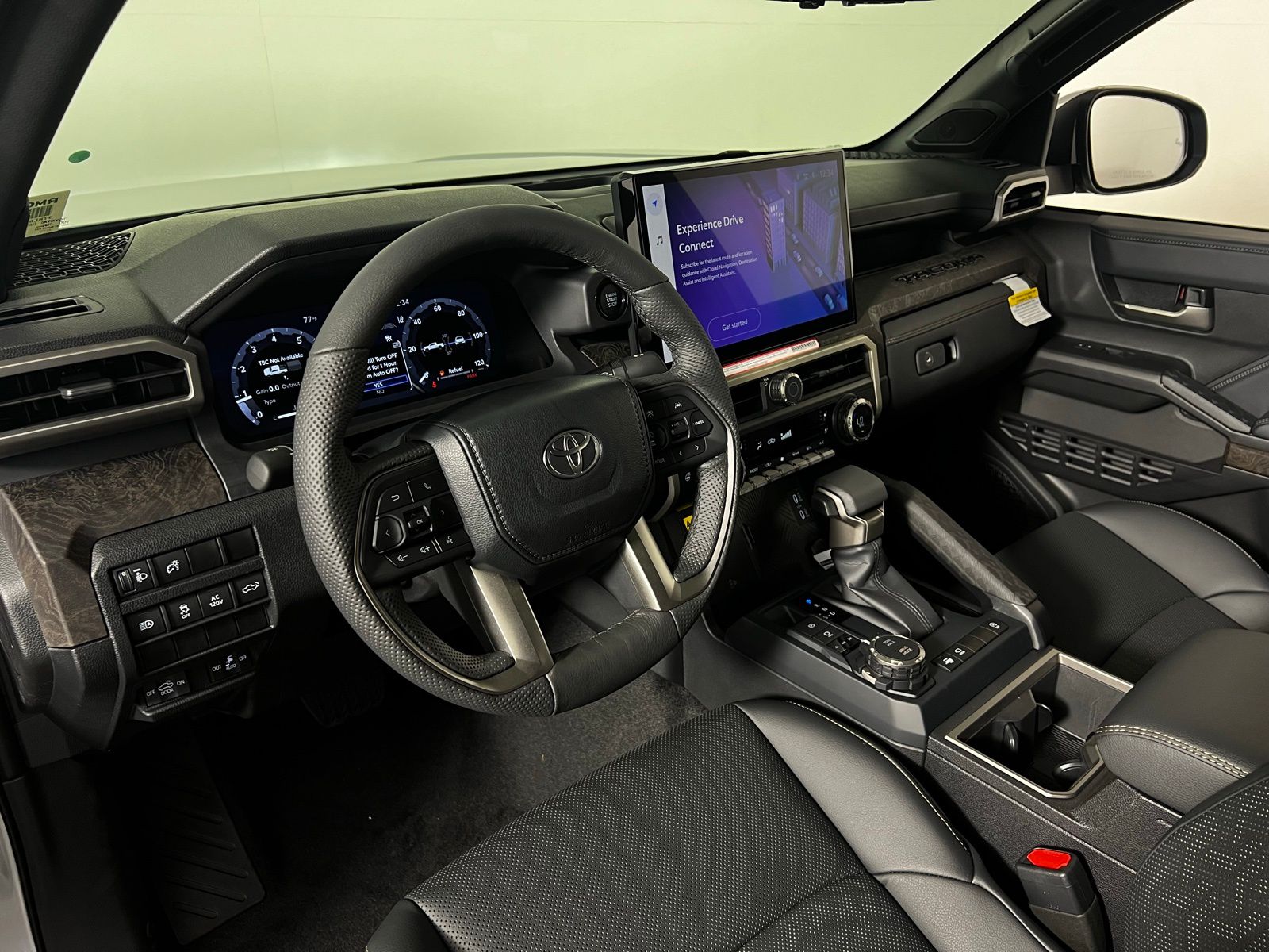 2025 Toyota Tacoma Limited 9