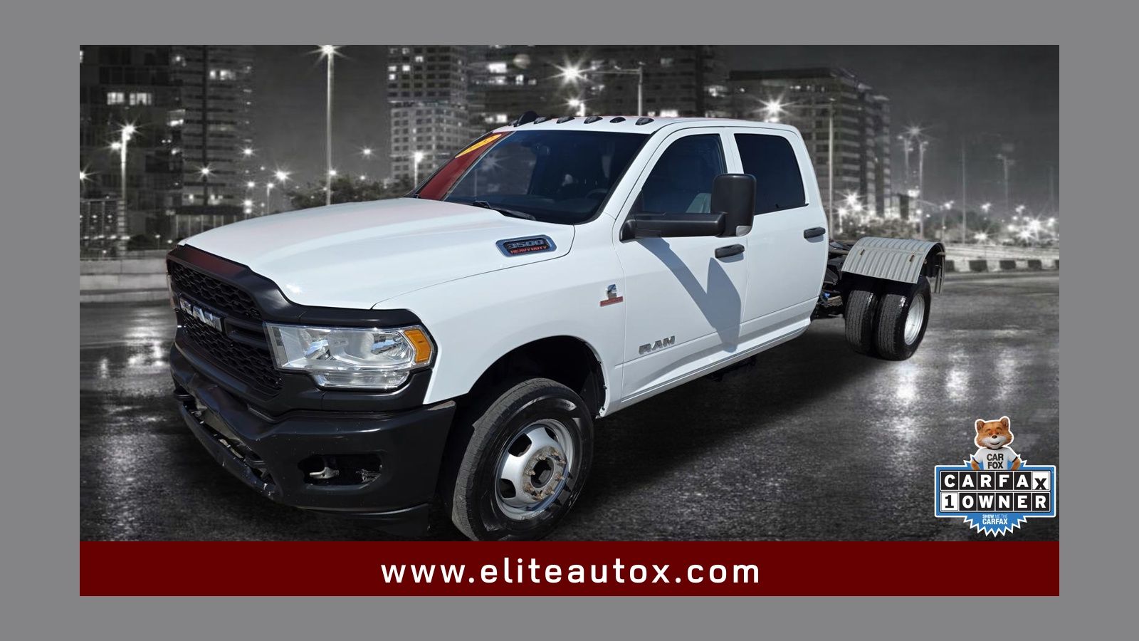 Bright White Clearcoat 2022 RAM 3500 Chassis Tradesman Crew Cab DRW 4WD Pickup Truck Four-Wheel Drive 6-Speed Automatic