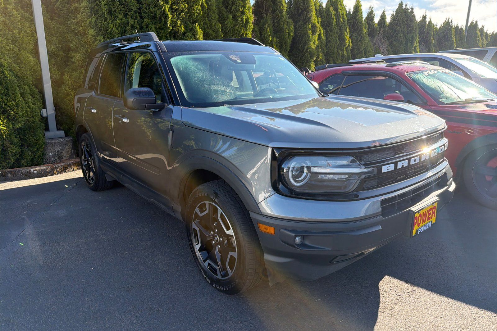 View vehicle photo 2