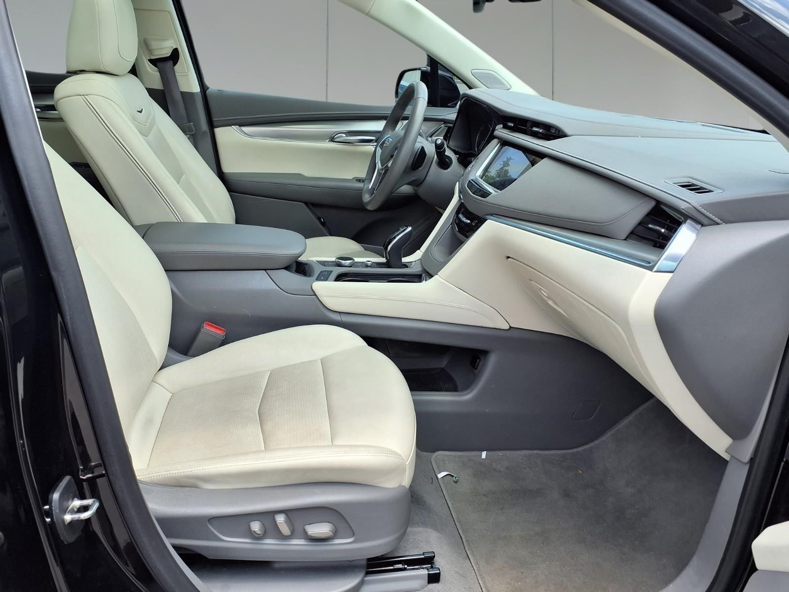 2021 Cadillac XT5 Premium Luxury Black at Bayway Cadillac of The Woodlands