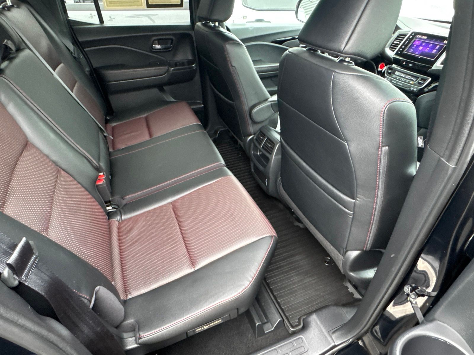 Used 2020 Crystal Black Pearl Honda Black Edition image 19