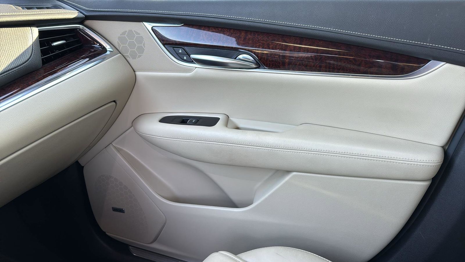 Used Car 2019 Cadillac Xt5  Luxury For Sale Under $20,000 In Austin, Texas