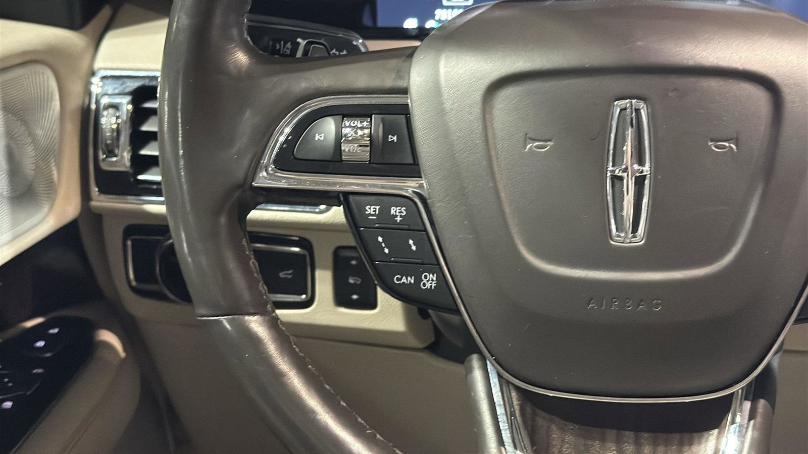 Used Car 2021 Lincoln Navigator  Reserve For Sale Under $50,000 In Austin, Texas