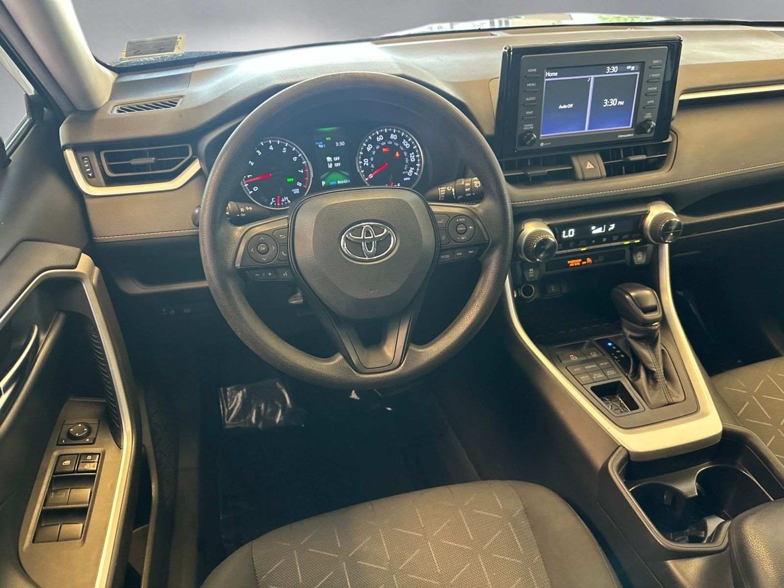 Used 2020 Magnetic Gray Metallic Toyota XLE image 3