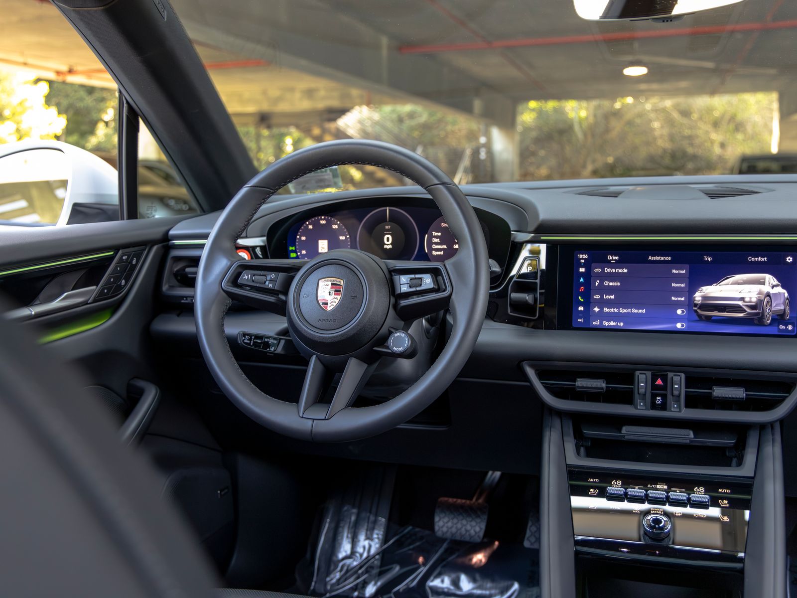 2025 Porsche Macan Base - Photo 38