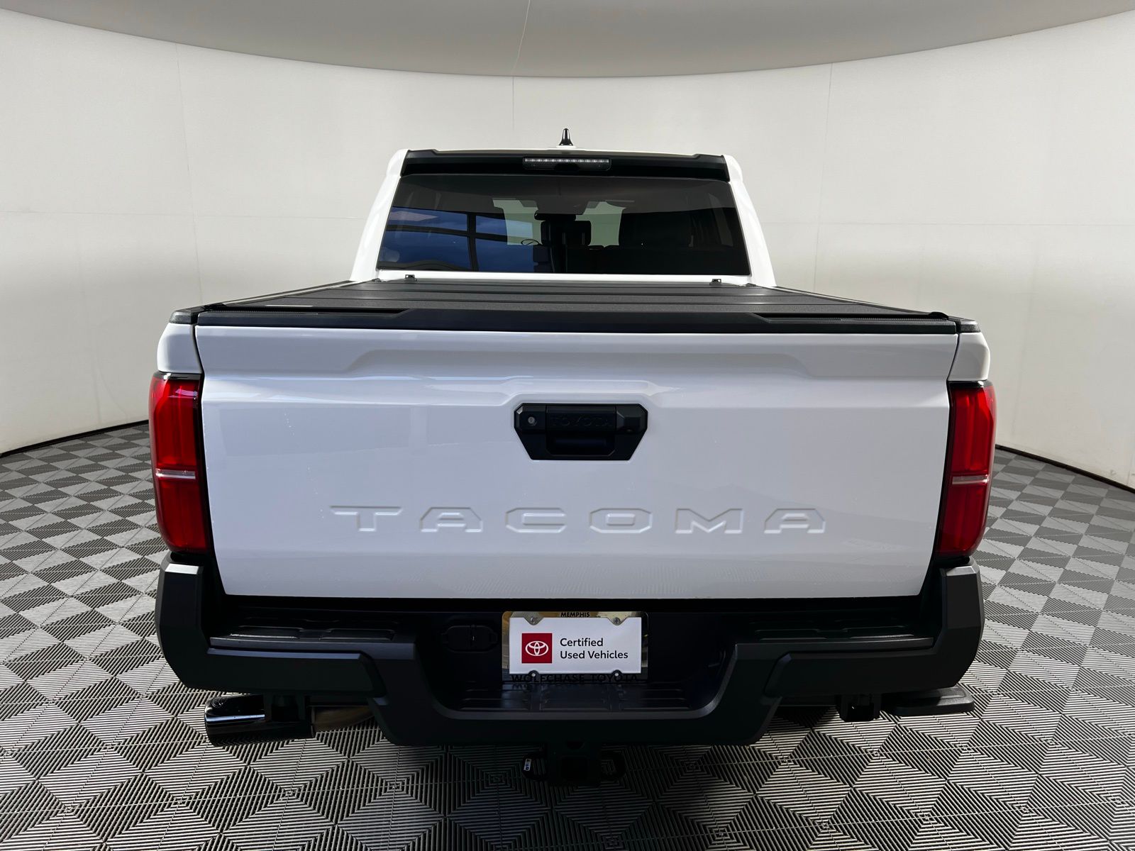 2024 Toyota Tacoma SR 6