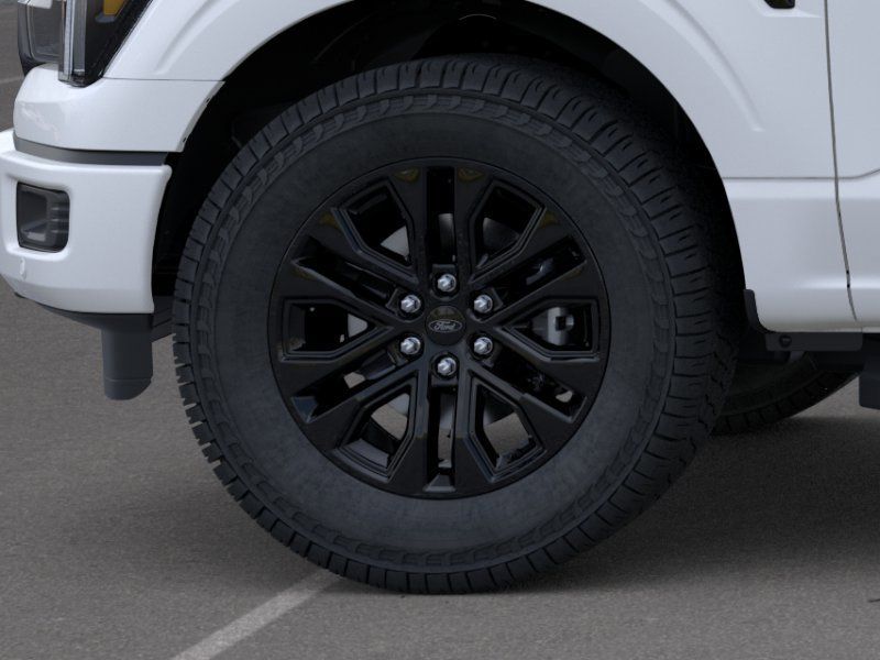 New 2026 Star White Metallic Tri-Coat Ford Lariat image 19