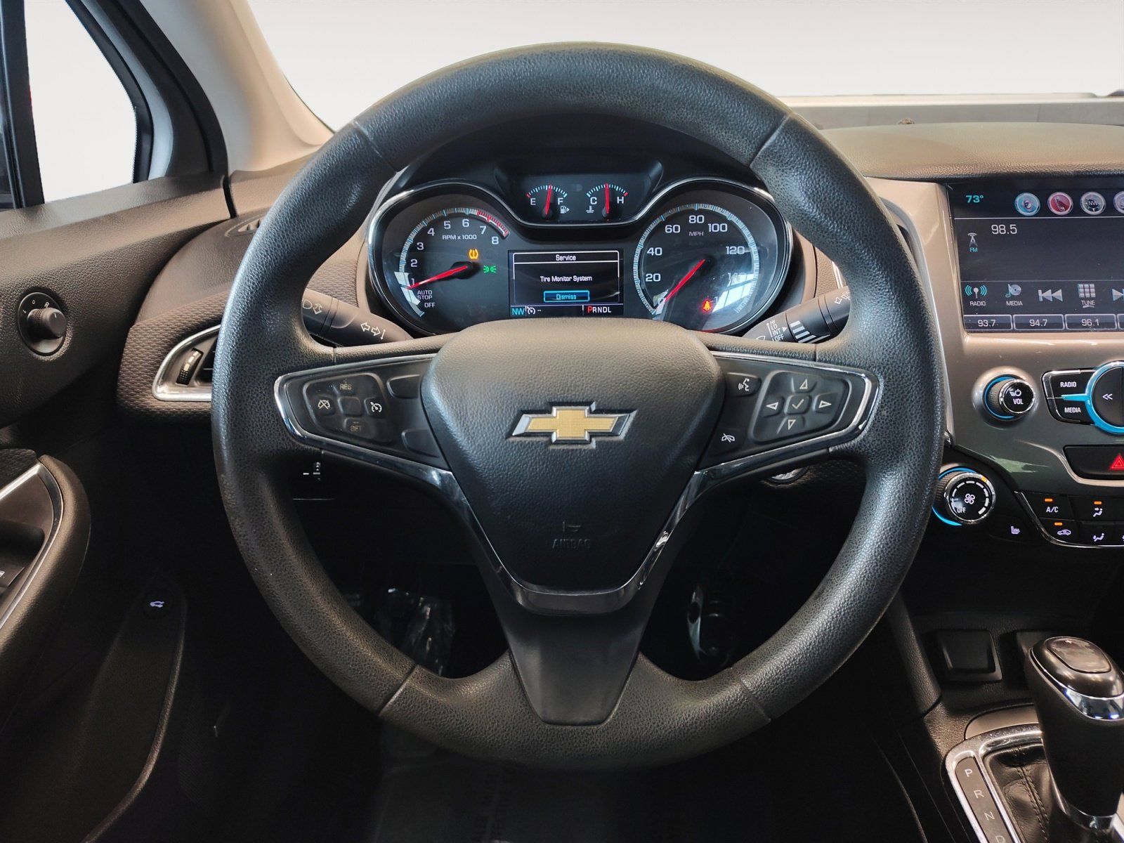 Used Car 2017 Chevrolet Cruze  Lt For Sale Under $10,000 In San Antonio, Texas