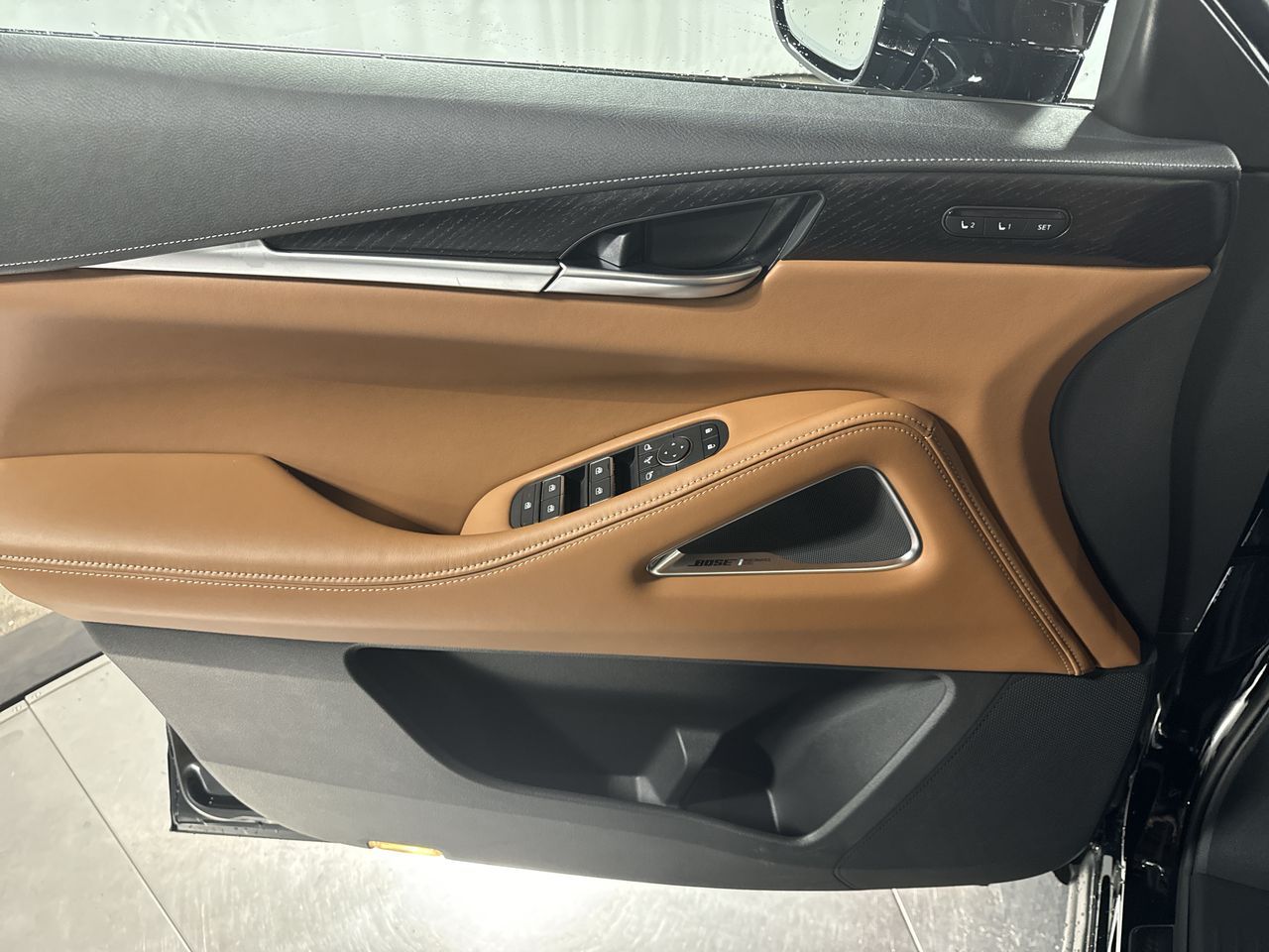 2025 Infiniti QX60 Autograph photo 17