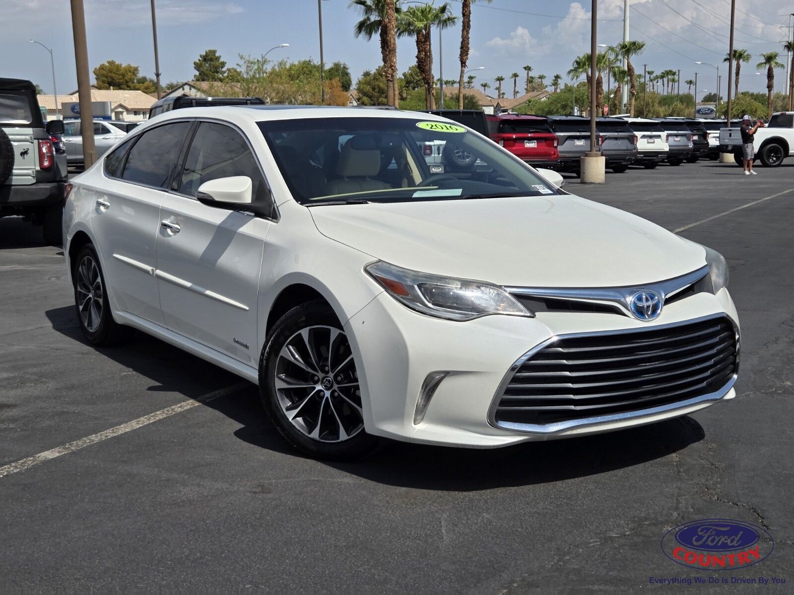 2016 Toyota Avalon Hybrid XLE Premium
