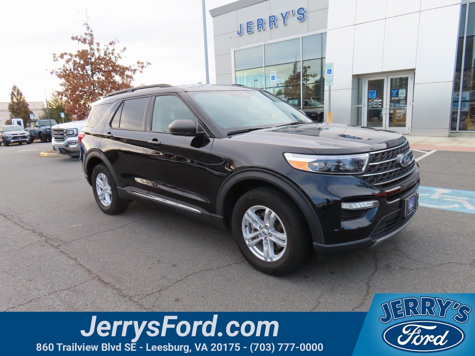 2023 Ford Explorer XLT AWD