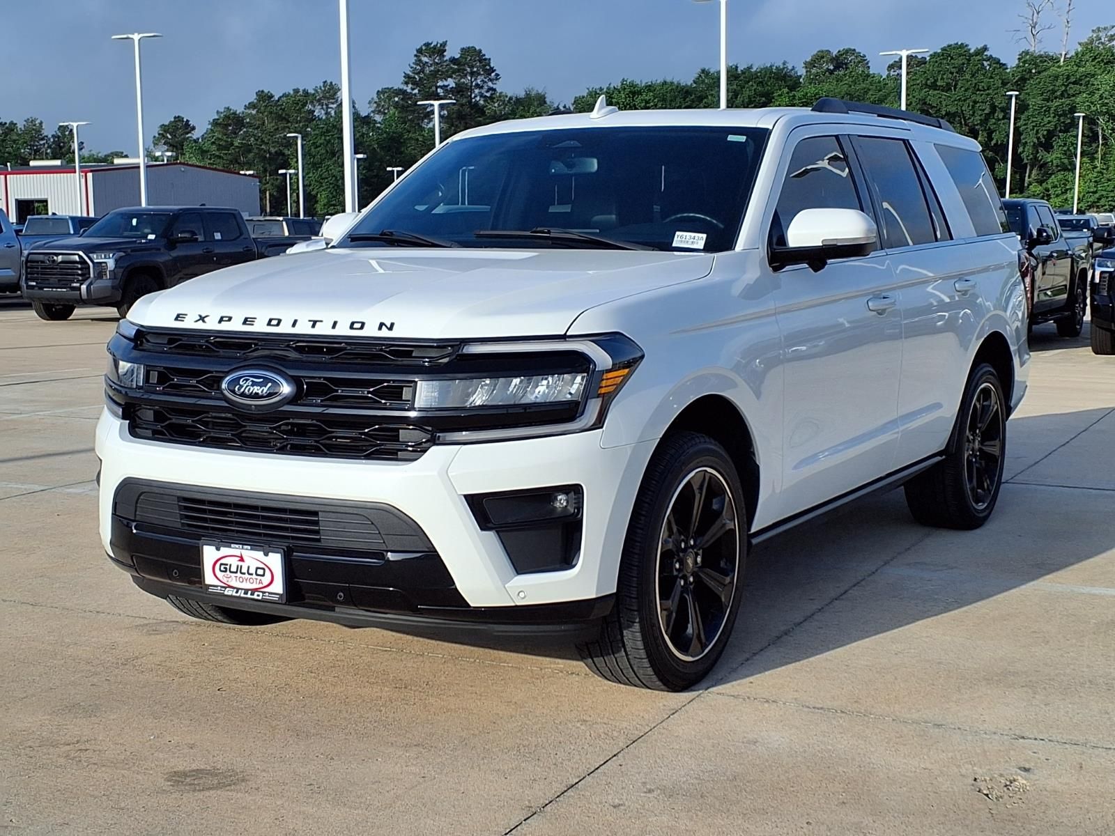 2023 Ford Expedition Limited - 2