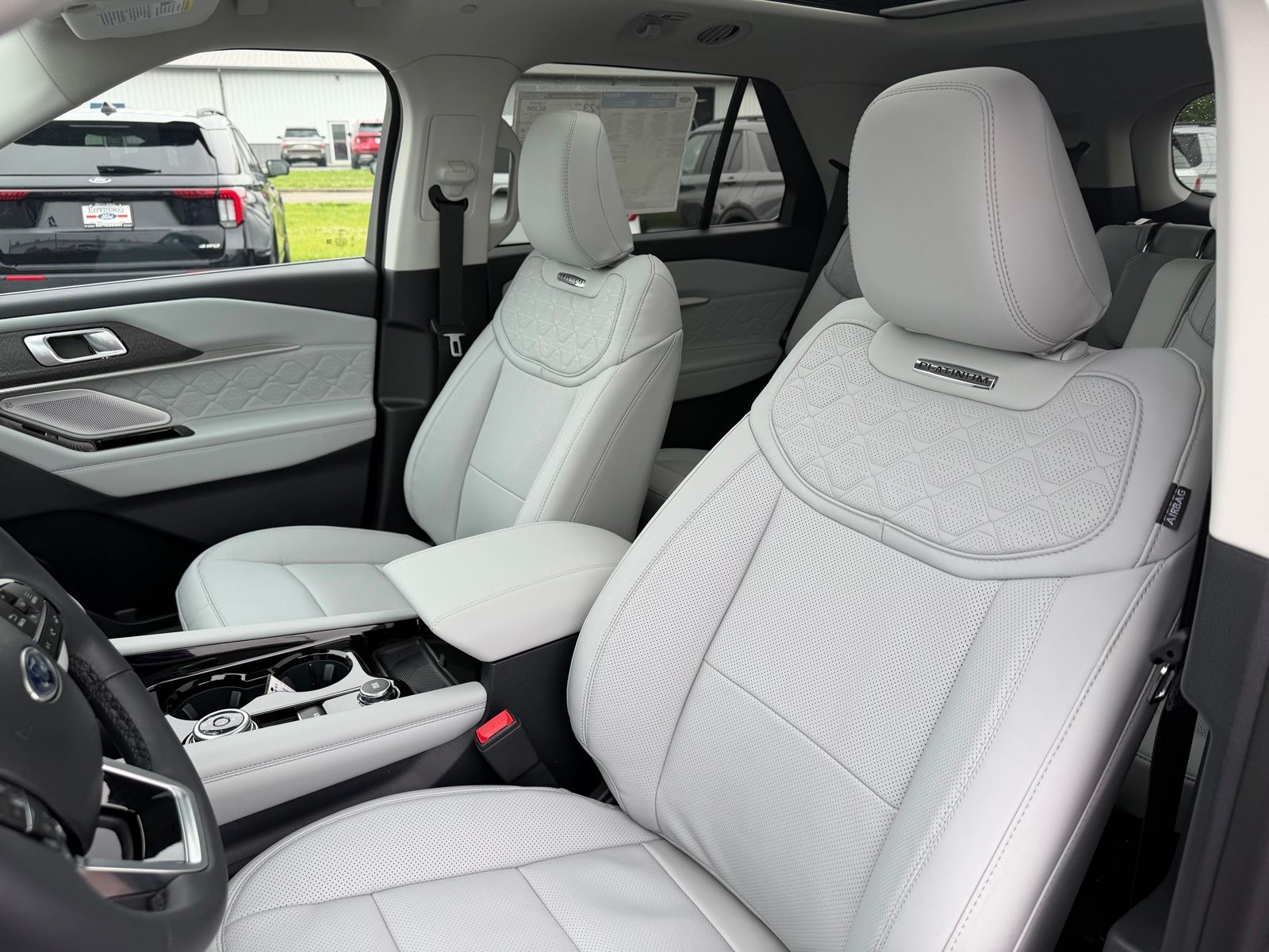2026 Ford Explorer image 13