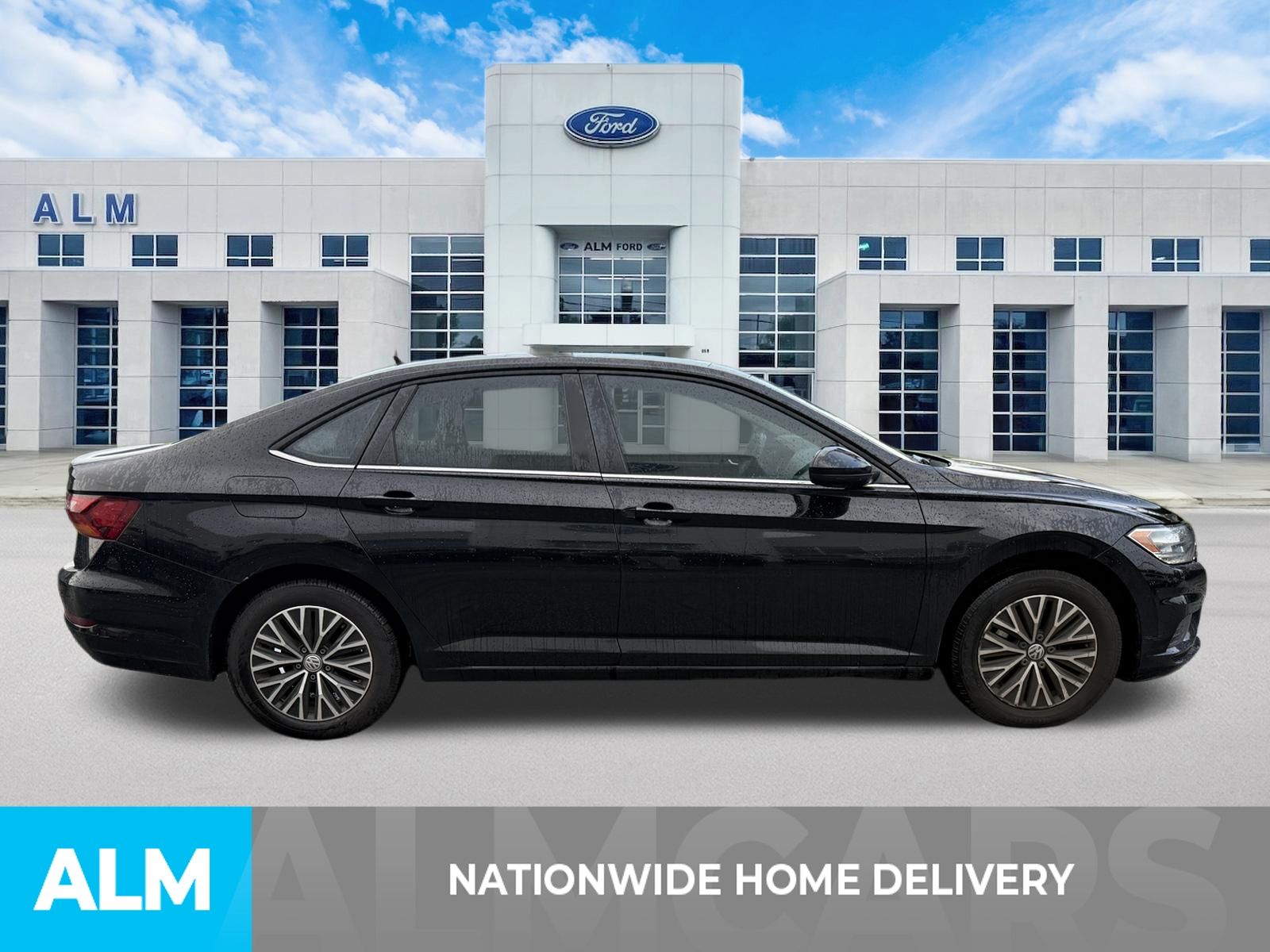 Used 2019 Black Volkswagen 1.4T SE image 4