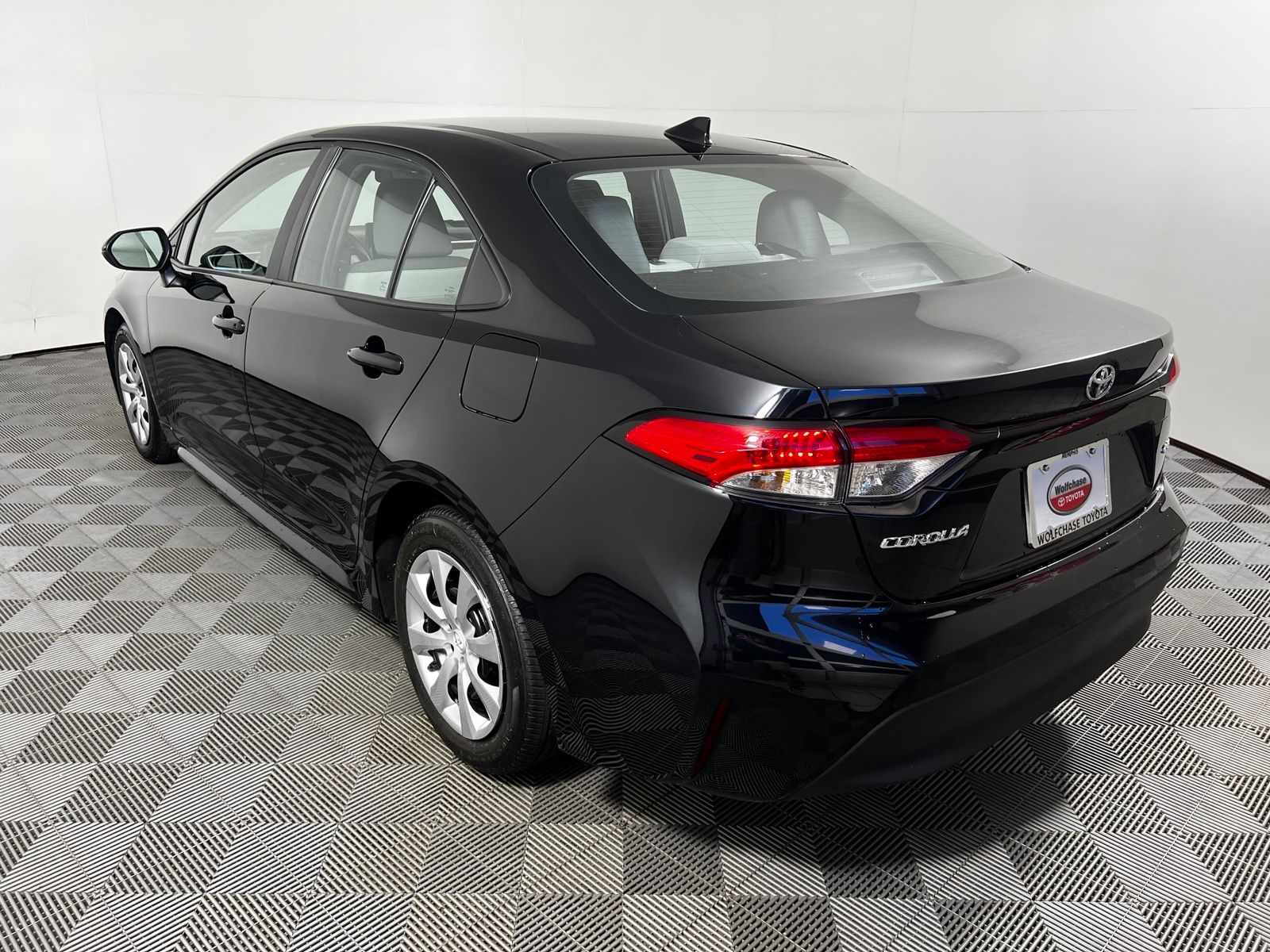 Thumbnail: 2025 Toyota Corolla - 7