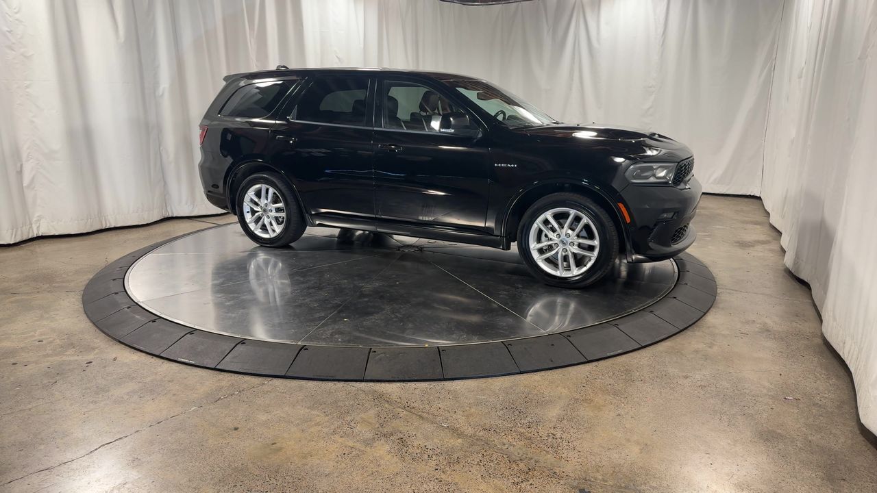 2022 Dodge Durango R/T photo 2
