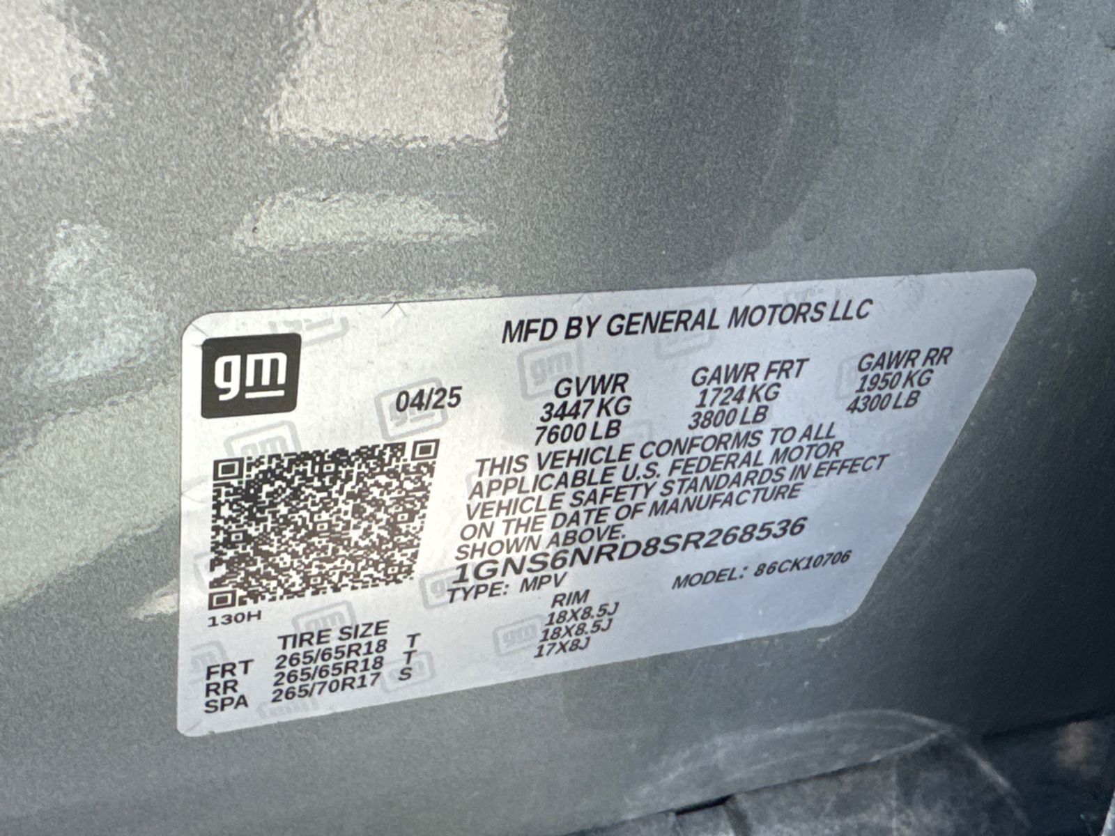Used 2025 Gray Chevrolet LT image 33