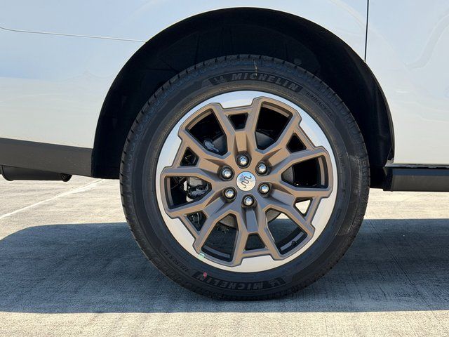 New 2026 Star White Metallic Tri-Coat Ford King Ranch image 5