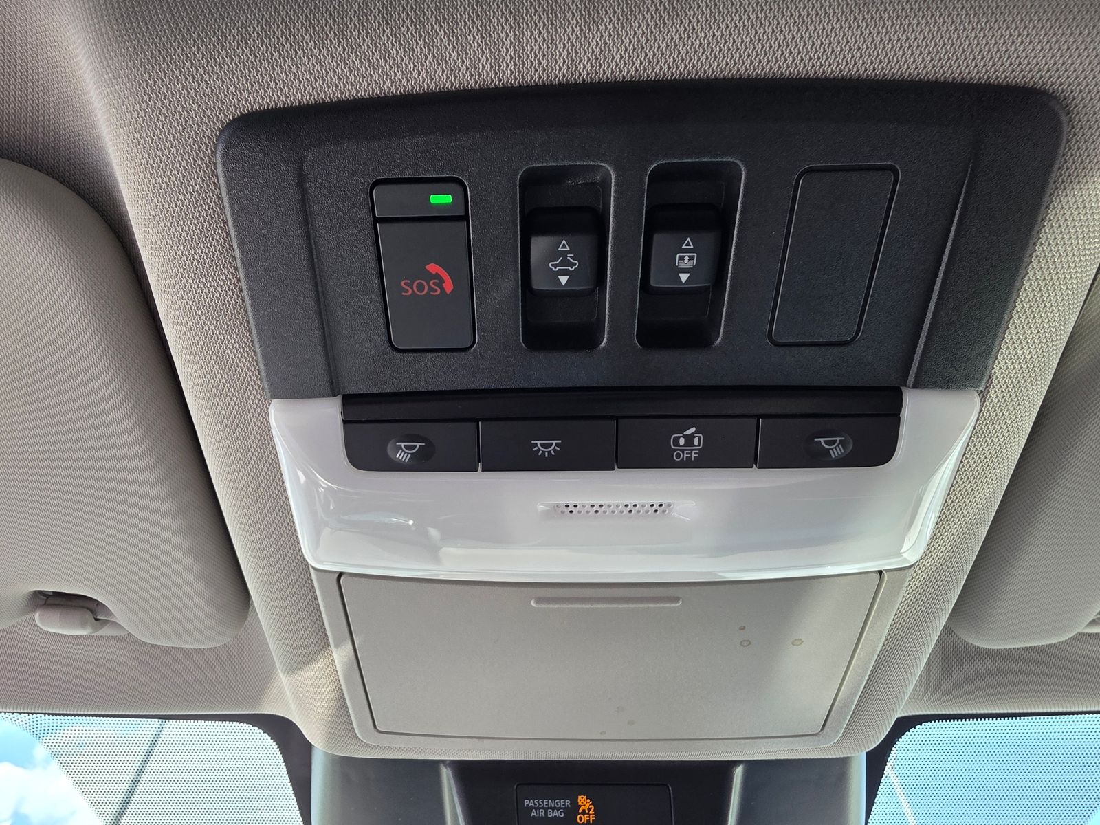 Used 2023 Gray Nissan SL image 43