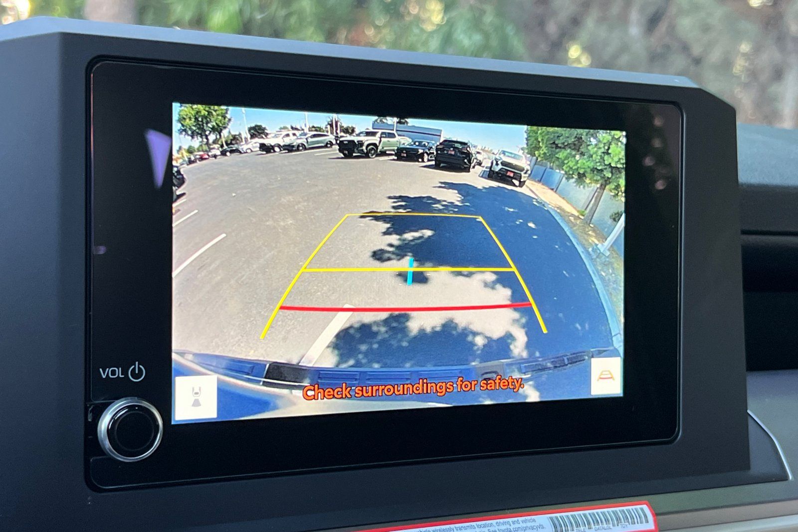 2025 Toyota Tacoma SR5 - Photo 21