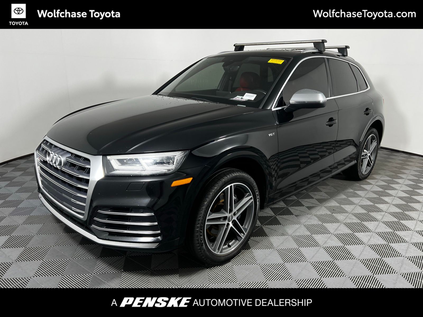 Thumbnail: 2018 Audi SQ5 - 1