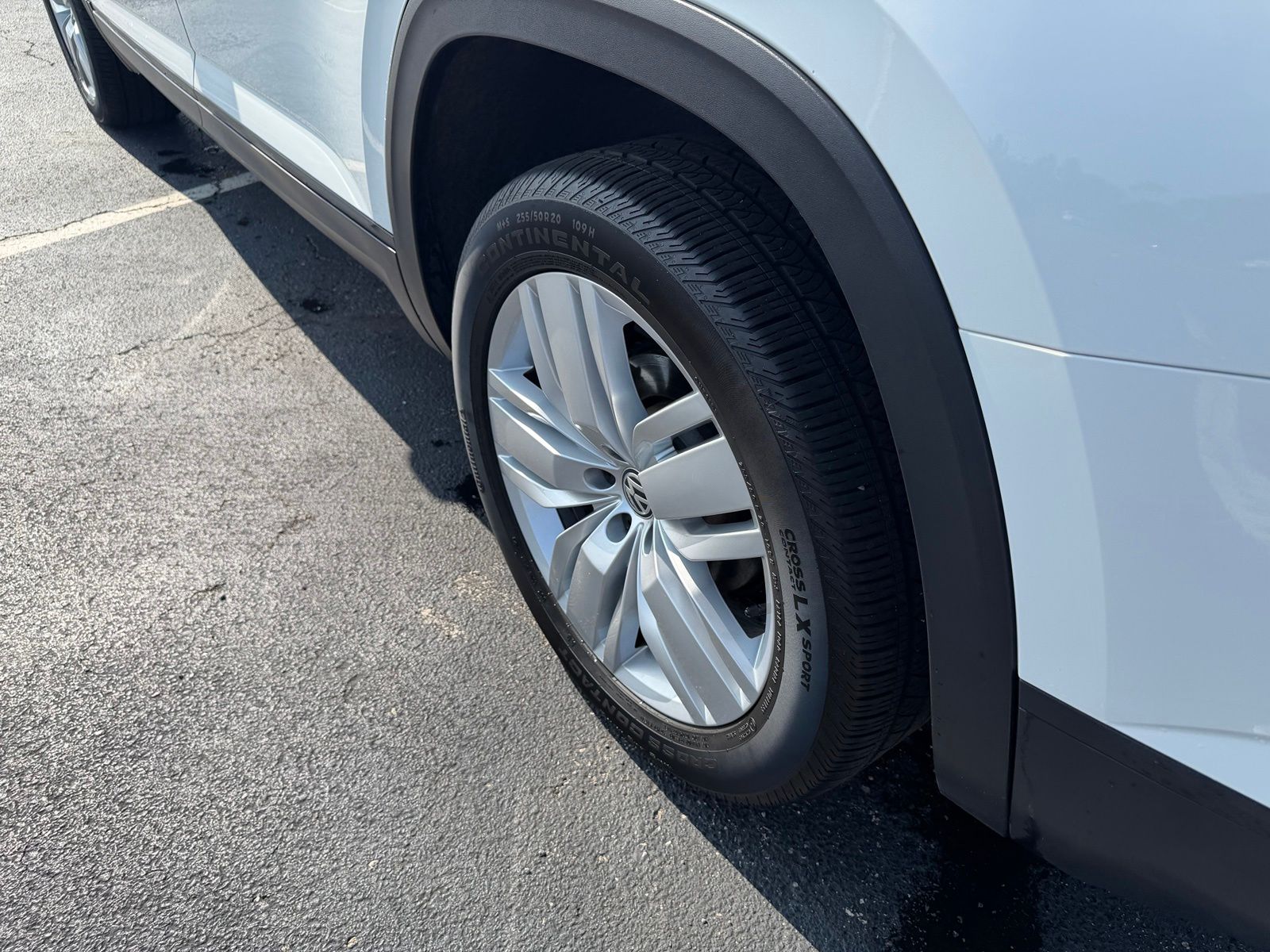 2019 Volkswagen Atlas image 9