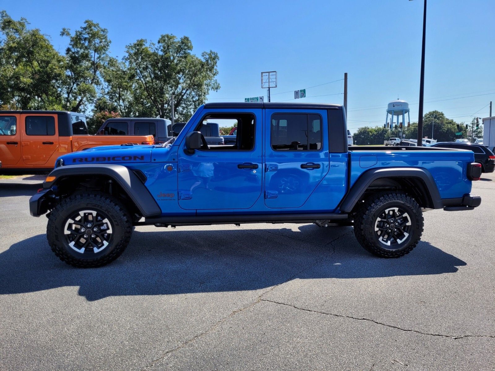 2025 Jeep Gladiator Rubicon photo 2