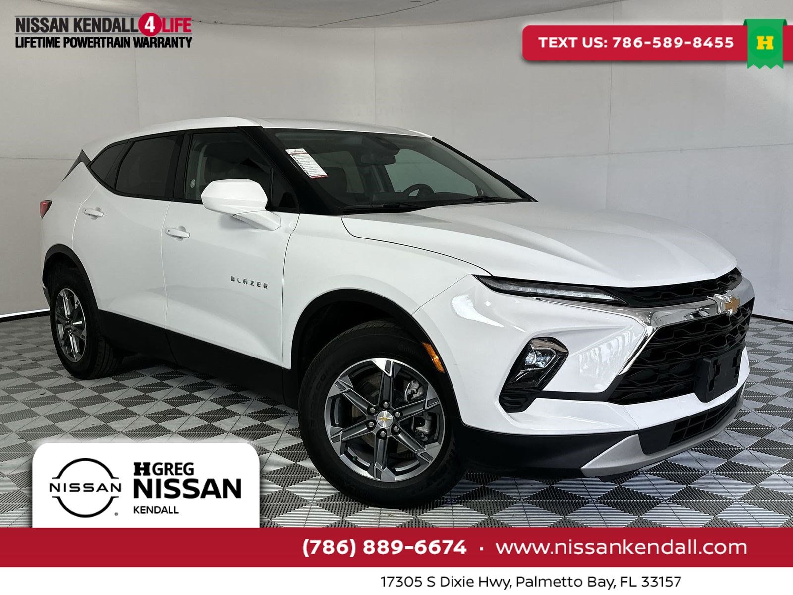 Summit White 2025 Chevrolet Blazer SUV / Crossover All-Wheel Drive 9-Speed Automatic Overdrive