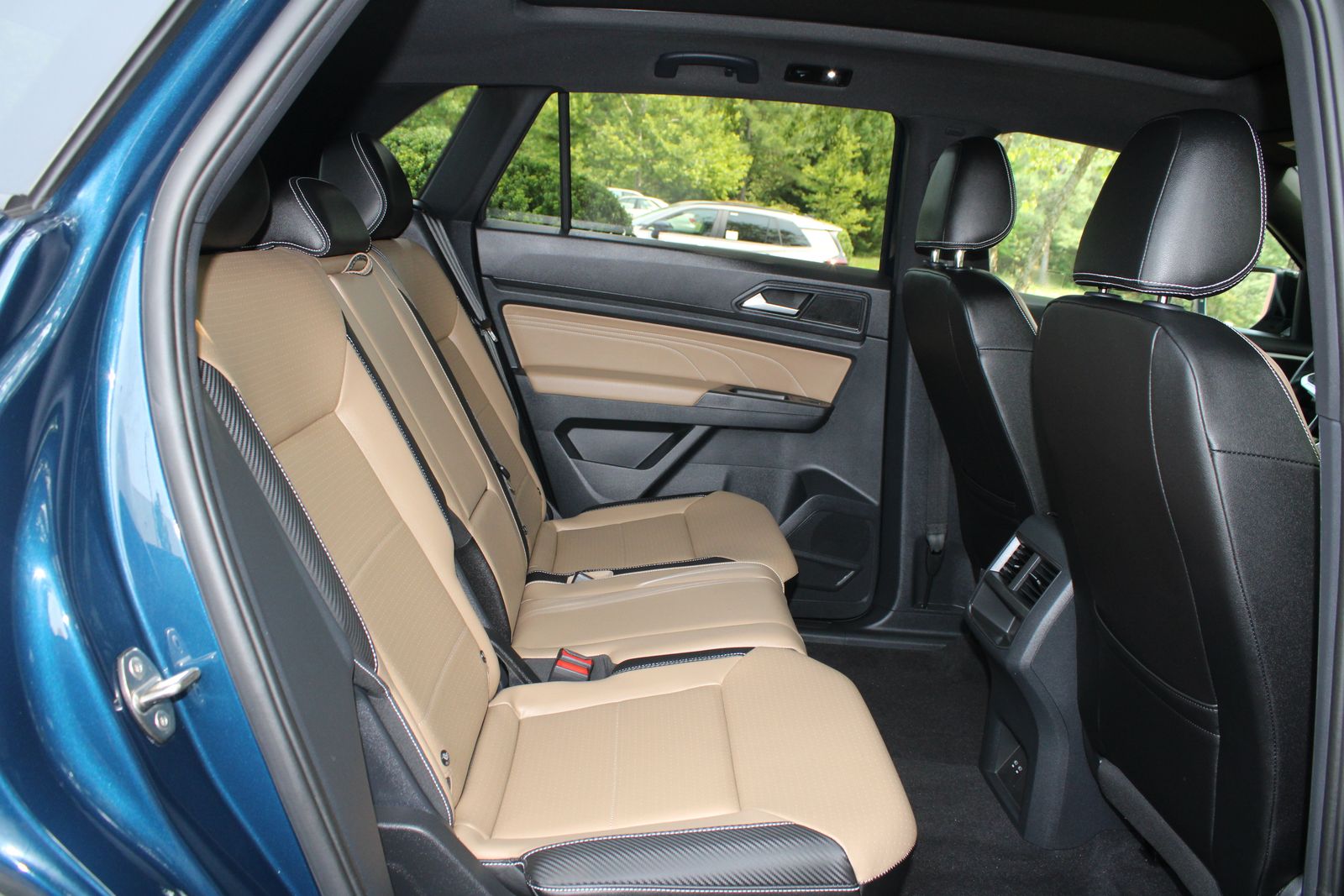 Used 2023 Blue Volkswagen 2.0T SEL R-Line Black image 28