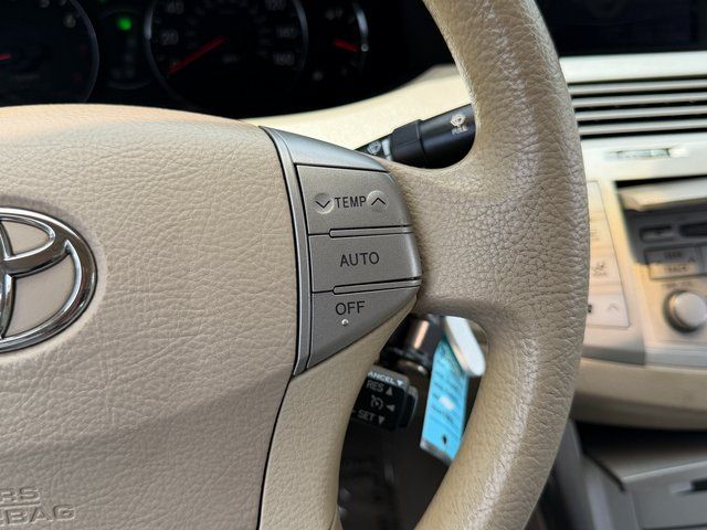 Used 2007 Blizzard Pearl Toyota XL image 19