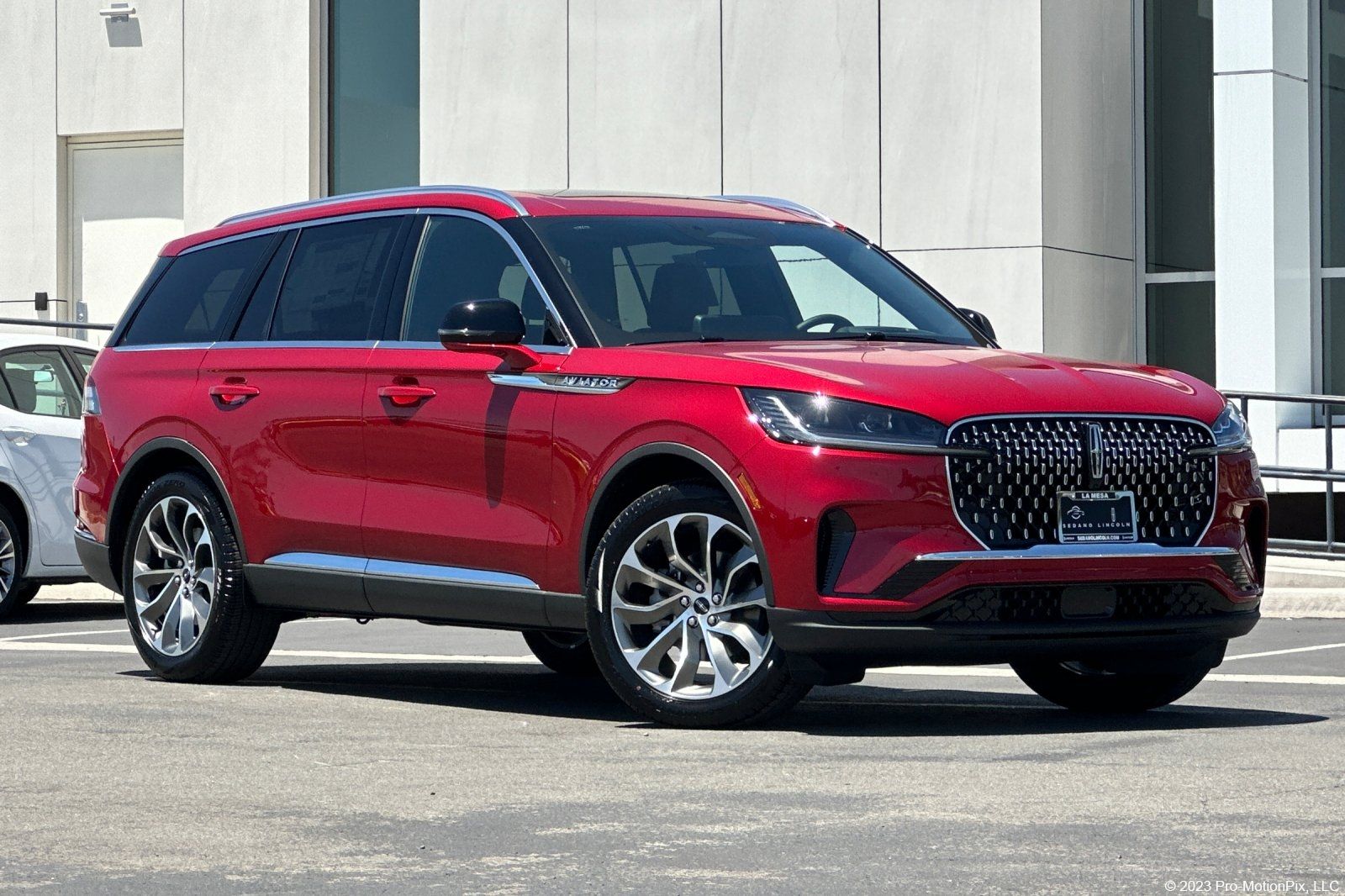 Red Carpet Tinted Clearcoat 2026 Lincoln Aviator SUV / Crossover Rear-Wheel Drive Automatic