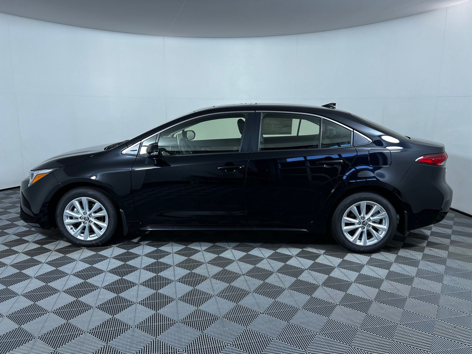 Thumbnail: 2026 Toyota Corolla - 8