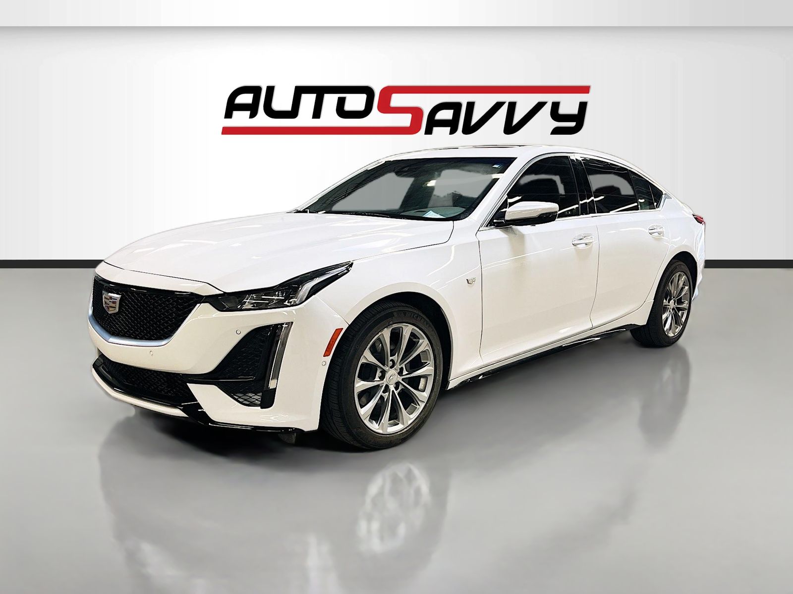 Used 2023 White Cadillac Premium Luxury image 3