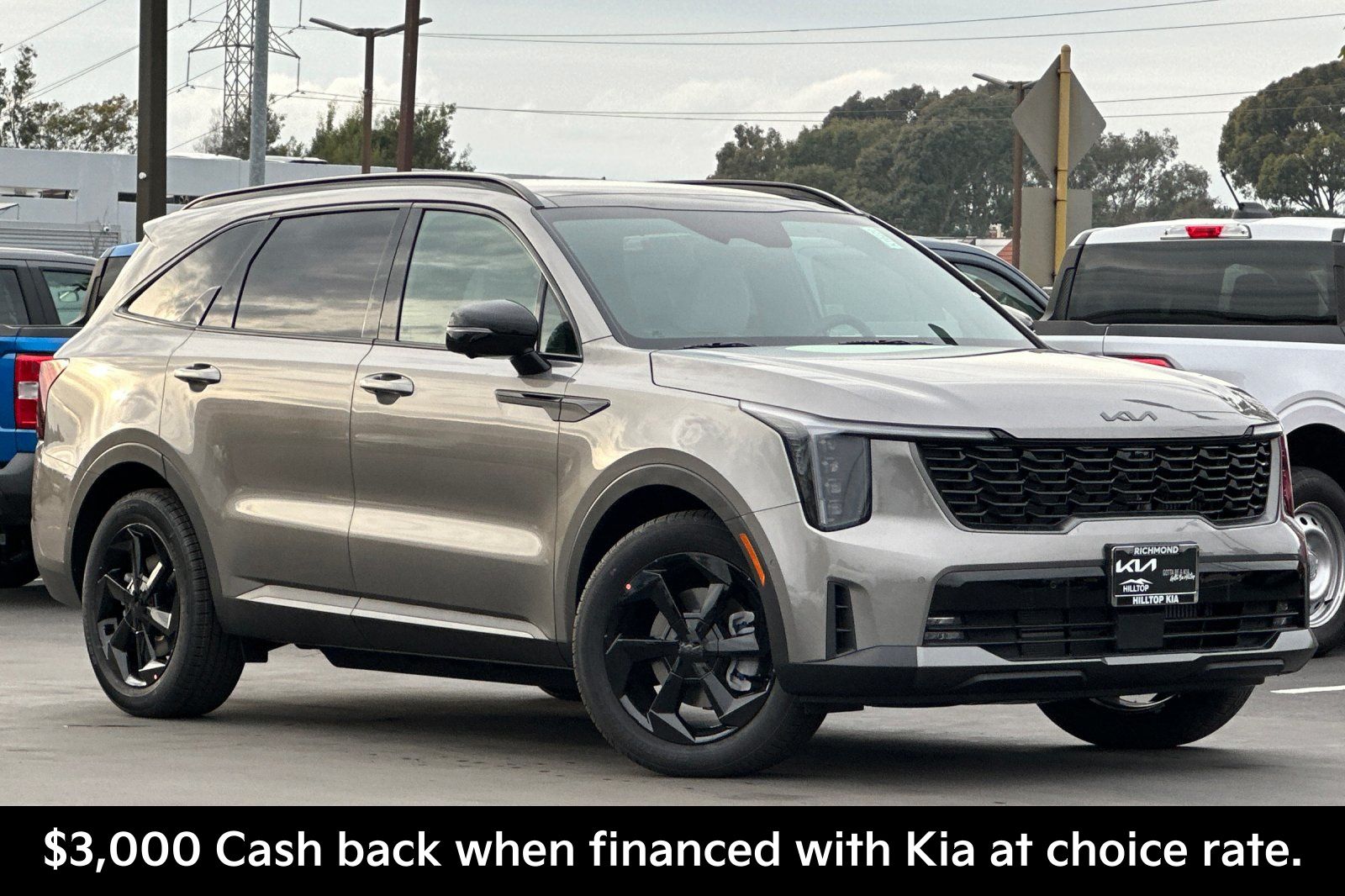 View vehicle photo 2