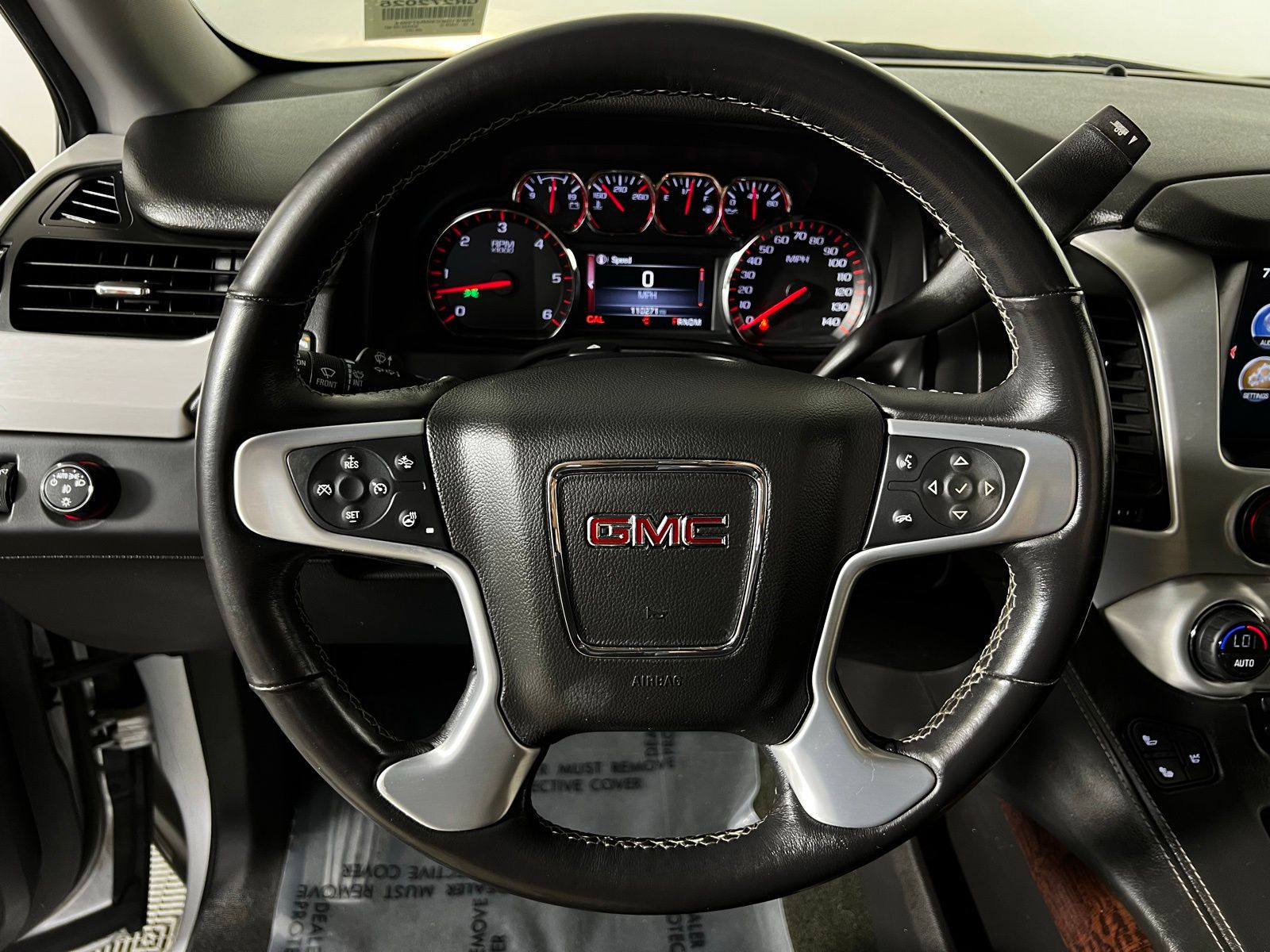 Thumbnail: 2016 GMC Yukon XL - 16