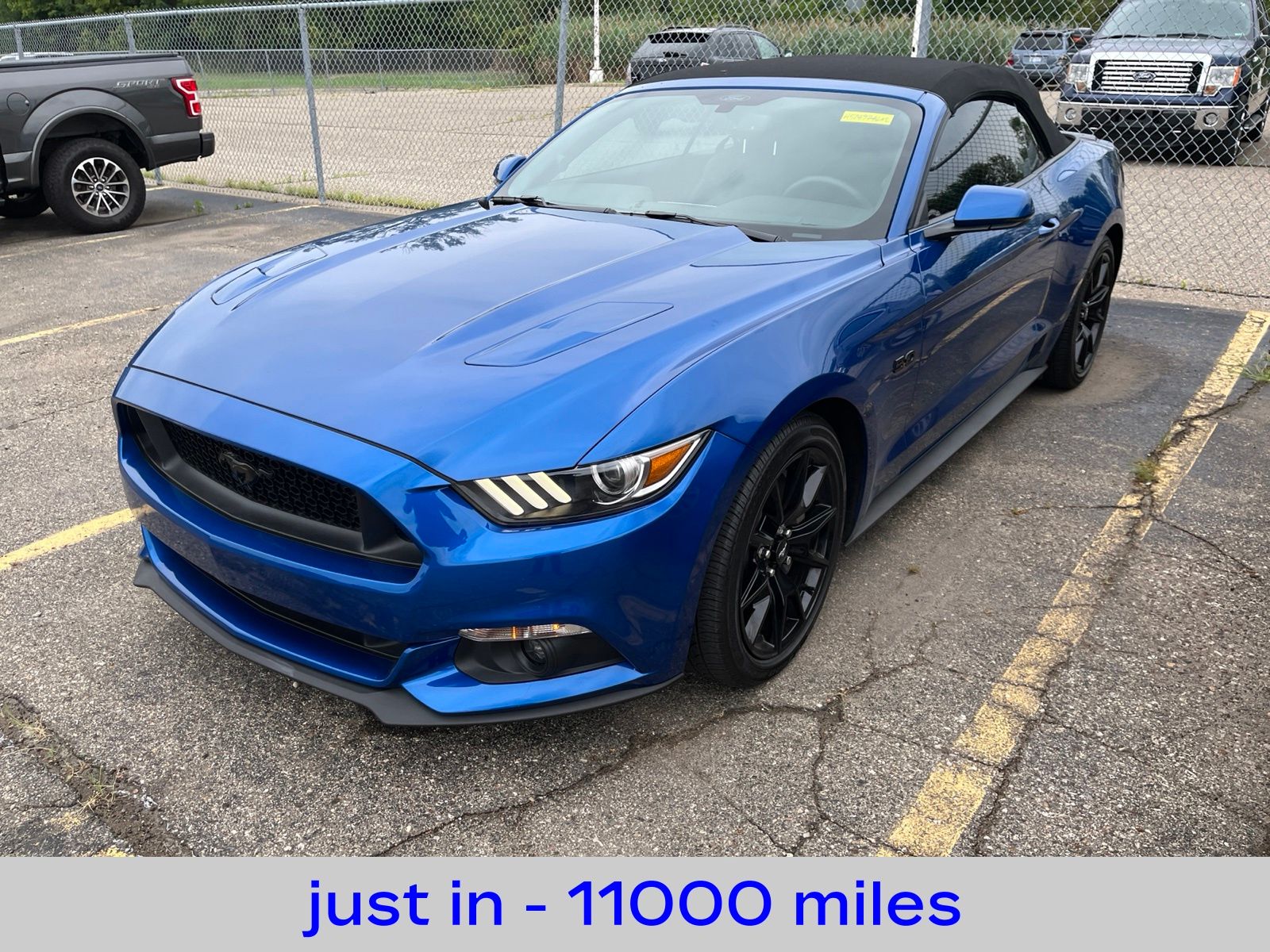 2017 Ford Mustang GT Premium Convertible RWD