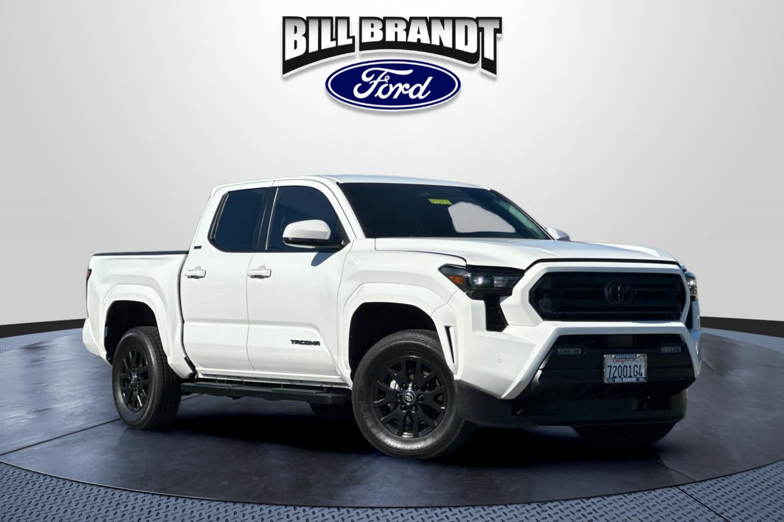 Ice Cap 2025 Toyota Tacoma SR5 Double Cab 4WD Pickup Truck Four-Wheel Drive 8-Speed Automatic