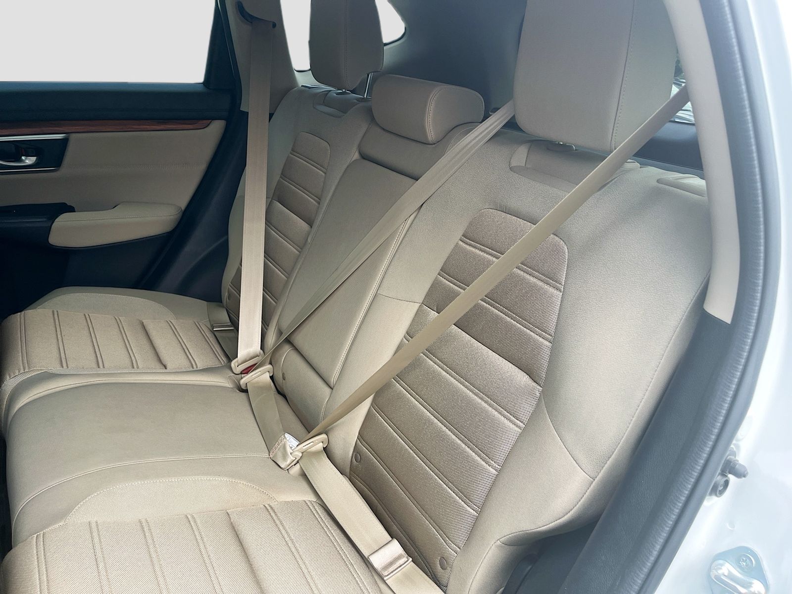 Used 2022 White Honda EX image 24