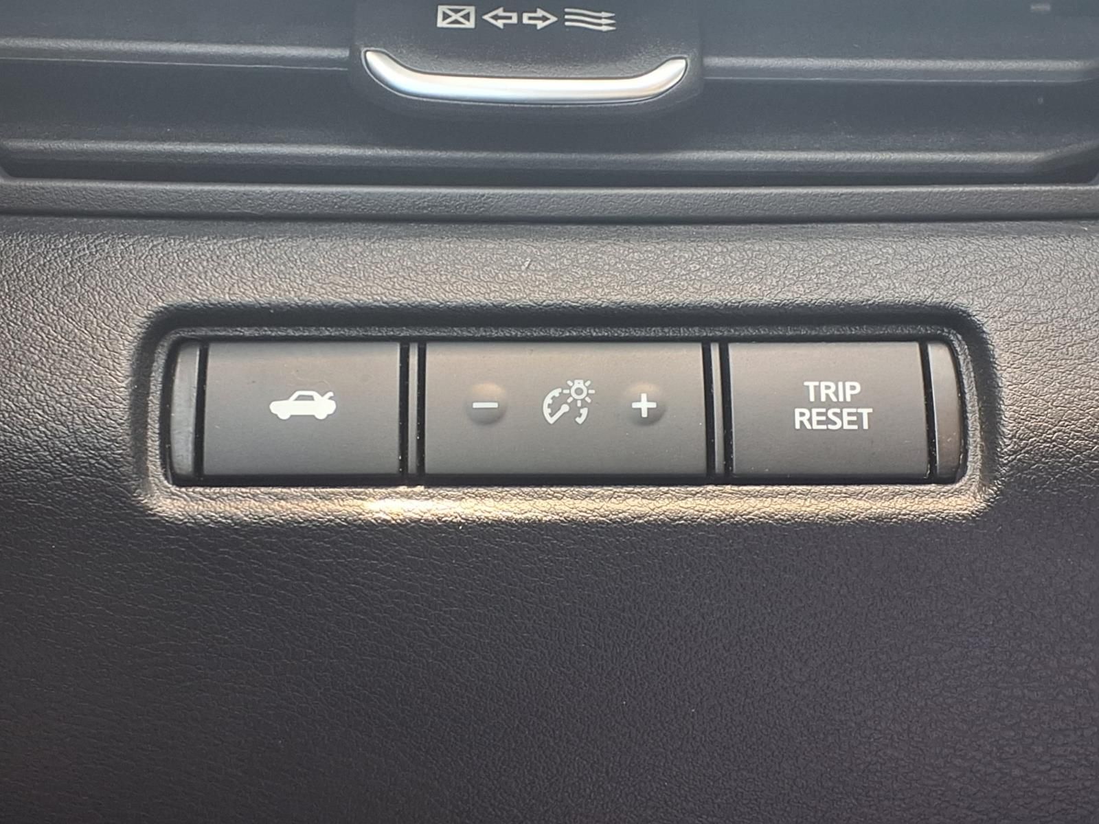 2022 Nissan Altima 2.5 SV Silver at Bravo Nissan