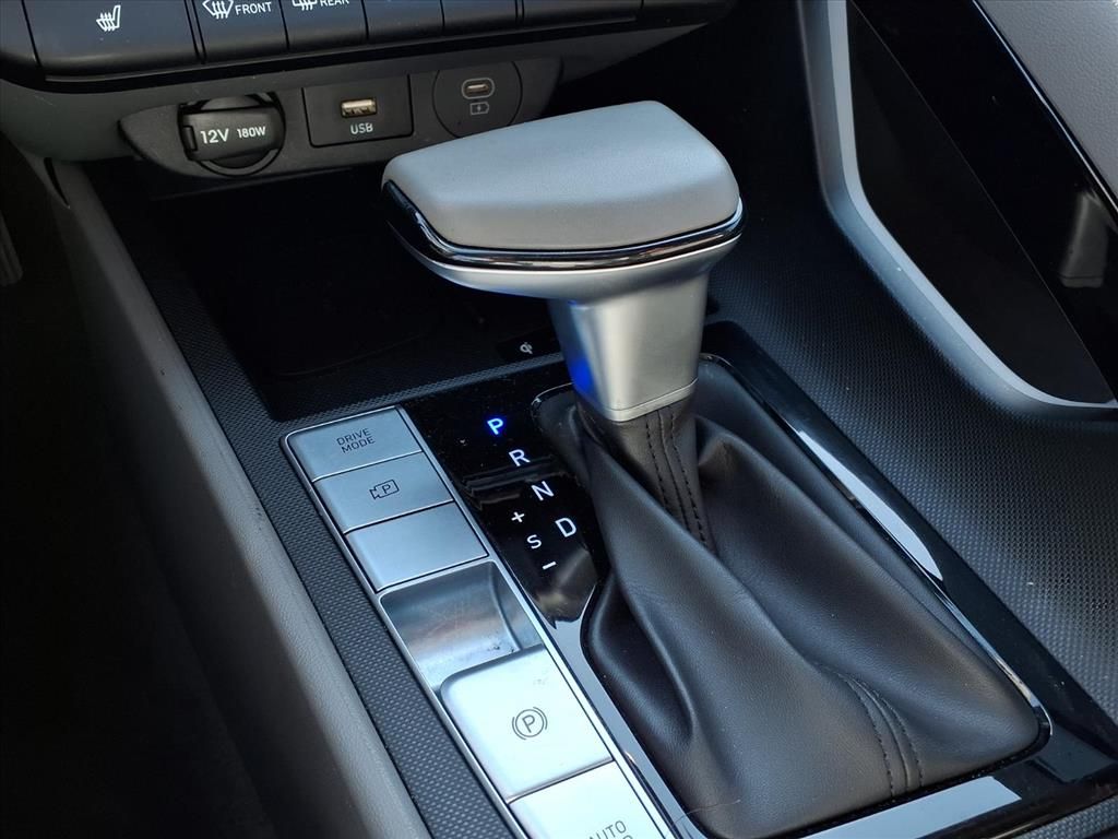 2025 Hyundai Elantra SEL Convenience Black at DeMontrond Gulf Freeway