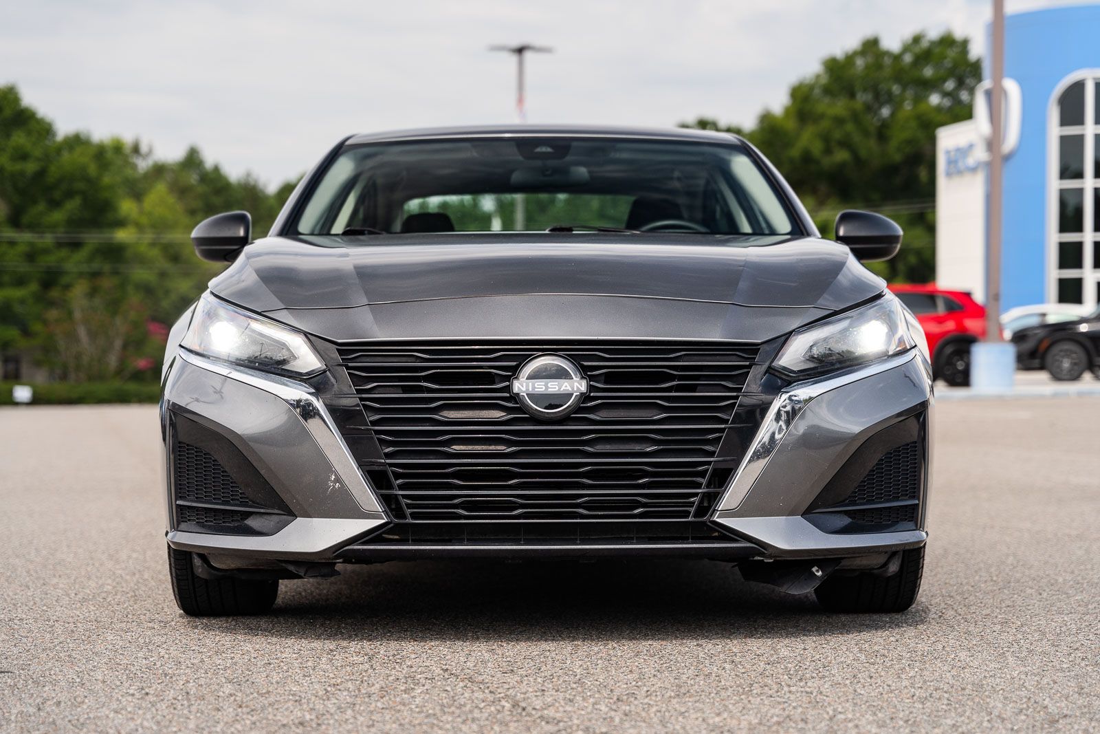 Used 2024 Nissan Altima Sedan