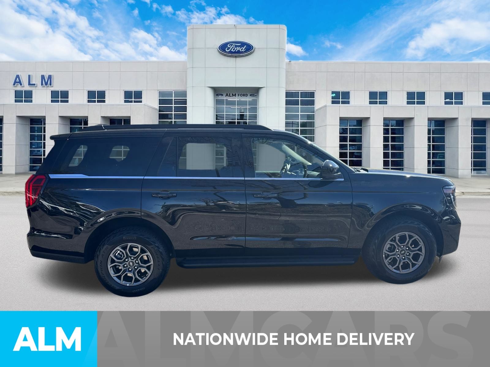 Used 2025 Black Ford Active image 4