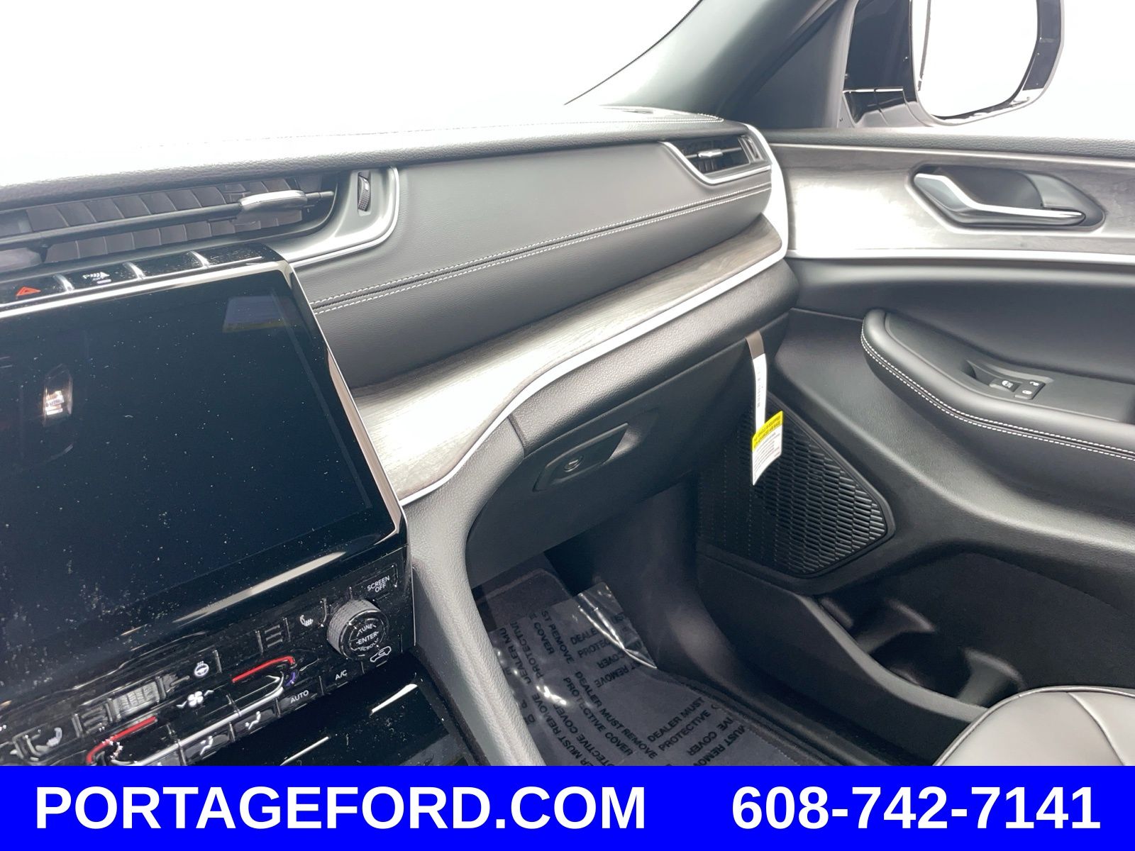 2025 Jeep Grand Cherokee L Limited - Photo 14