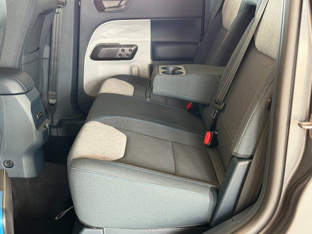 New 2025 Carbonized Gray Metallic Ford XLT image 15