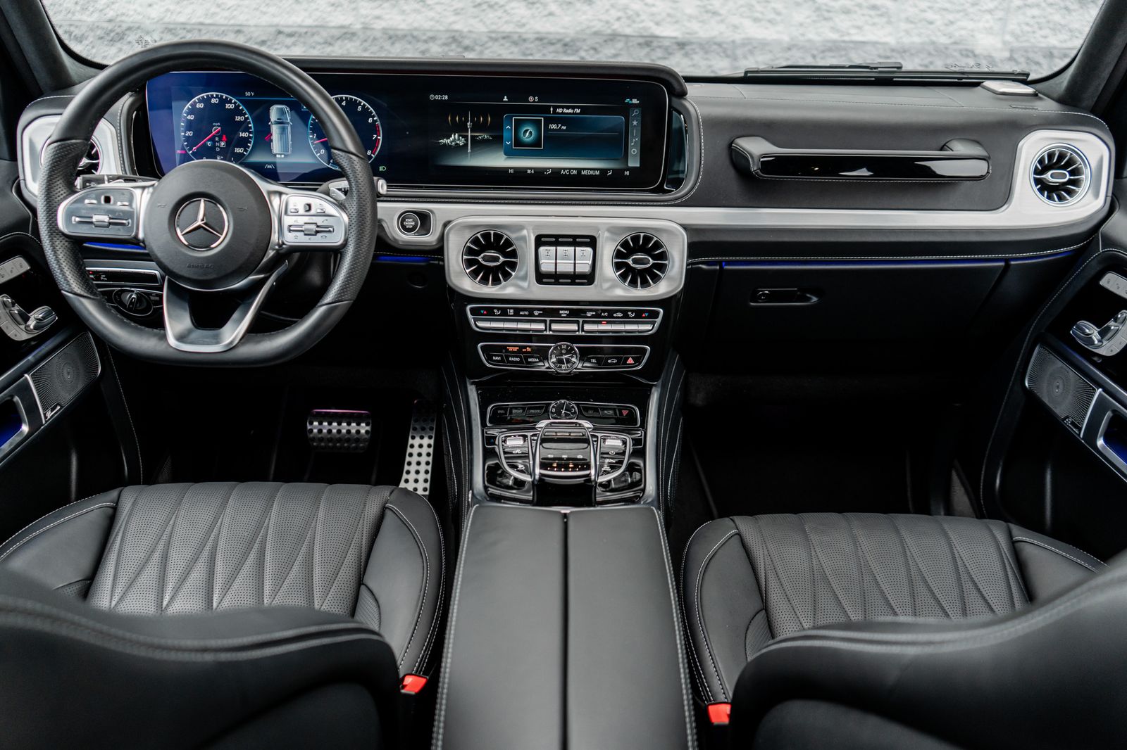 2023 Mercedes Benz G 550 photo 4