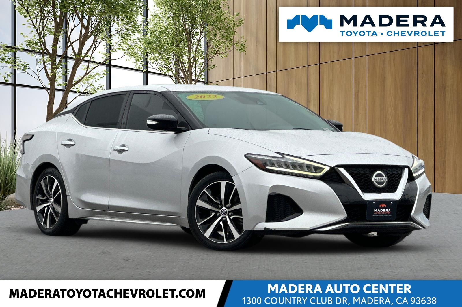 2022 Nissan Maxima SV FWD